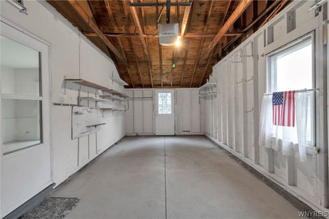 Tiny photo for 620 Meadowbrook Drive, North Tonawanda, NY 14120 (MLS # B1684616)