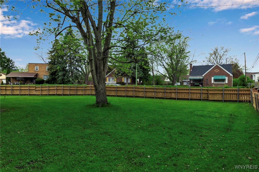 26 Campbell Road, Cheektowaga, New York image 13