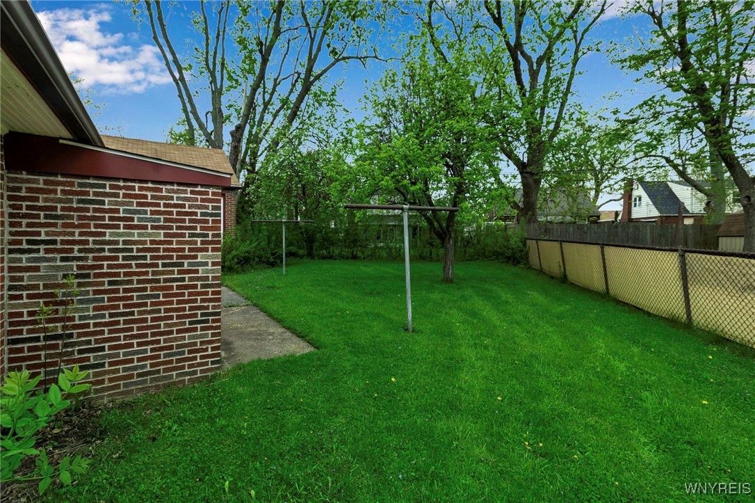 26 Campbell Road, Cheektowaga, New York image 11