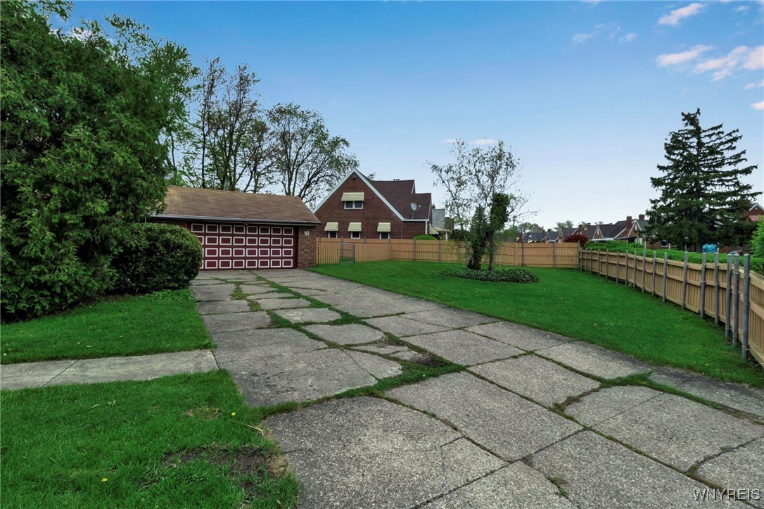 26 Campbell Road, Cheektowaga, New York image 5
