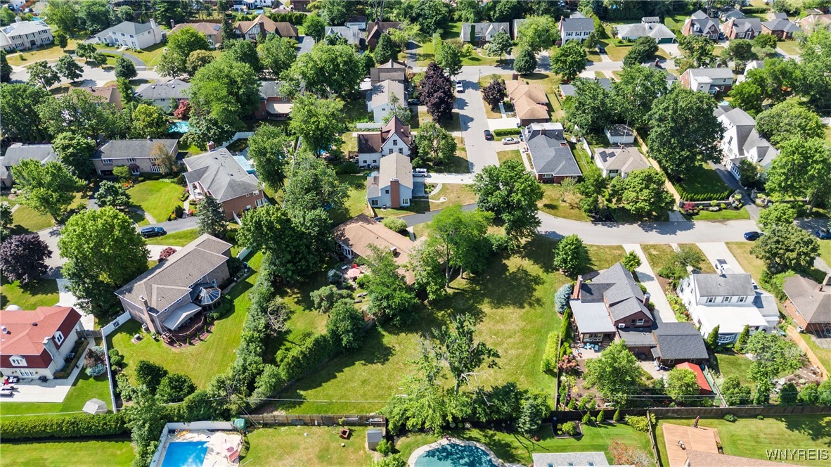 132 North Drive