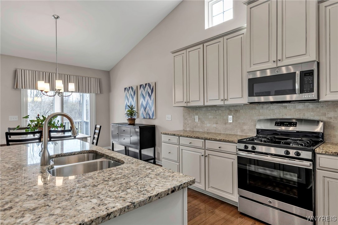 71 Sonnet Drive, Orchard Park, New York image 12