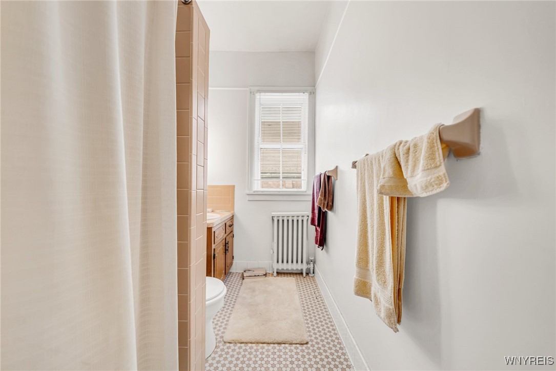 Royalton, New York 14105, United States, 6 Bedrooms Bedrooms, ,3 BathroomsBathrooms,Residential,Active,1662