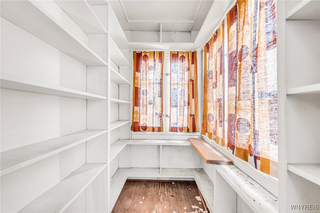 Royalton, New York 14105, United States, 6 Bedrooms Bedrooms, ,3 BathroomsBathrooms,Residential,Active,1662