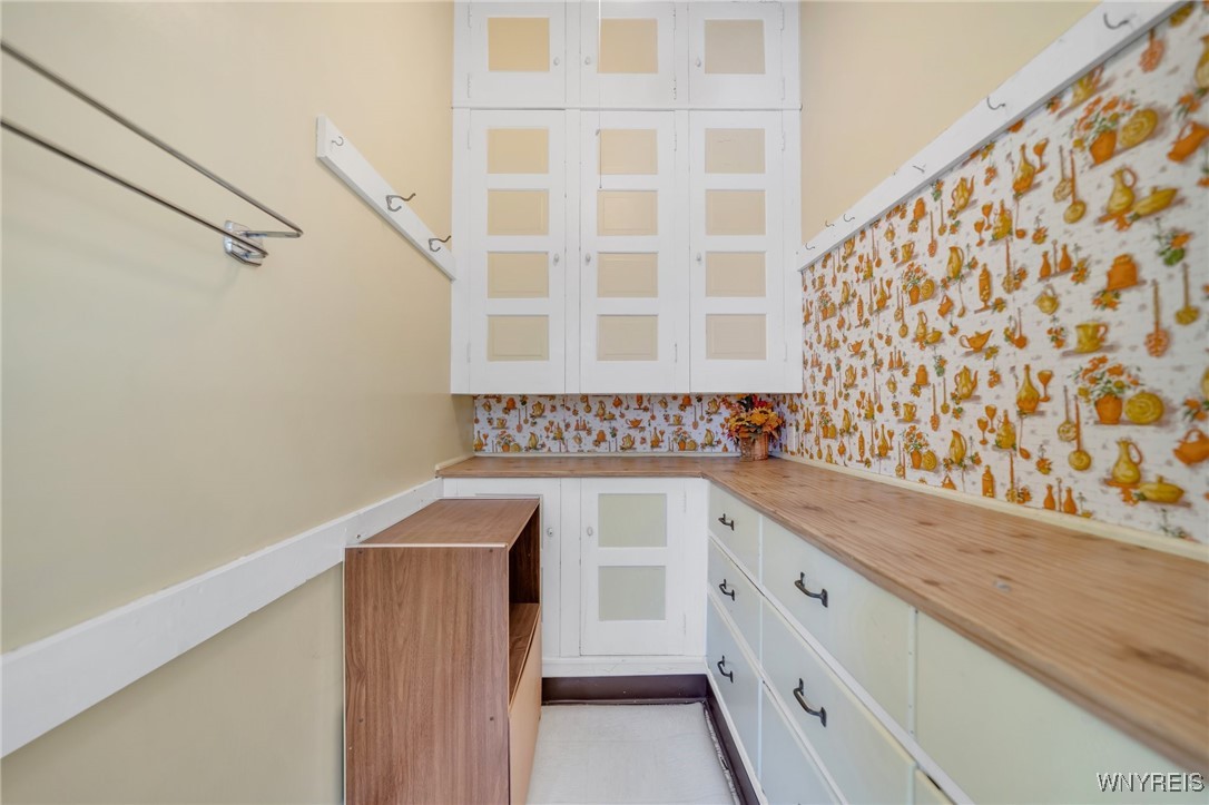 Royalton, New York 14105, United States, 6 Bedrooms Bedrooms, ,3 BathroomsBathrooms,Residential,Active,1662