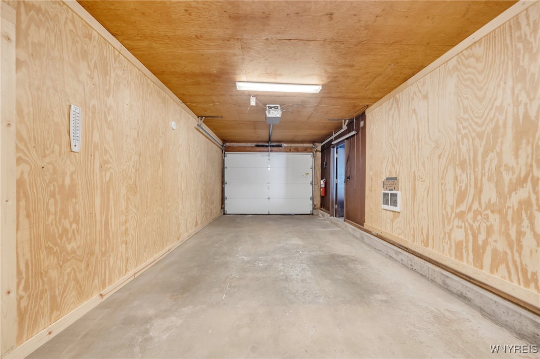 Royalton, New York 14105, United States, 6 Bedrooms Bedrooms, ,3 BathroomsBathrooms,Residential,Active,1662