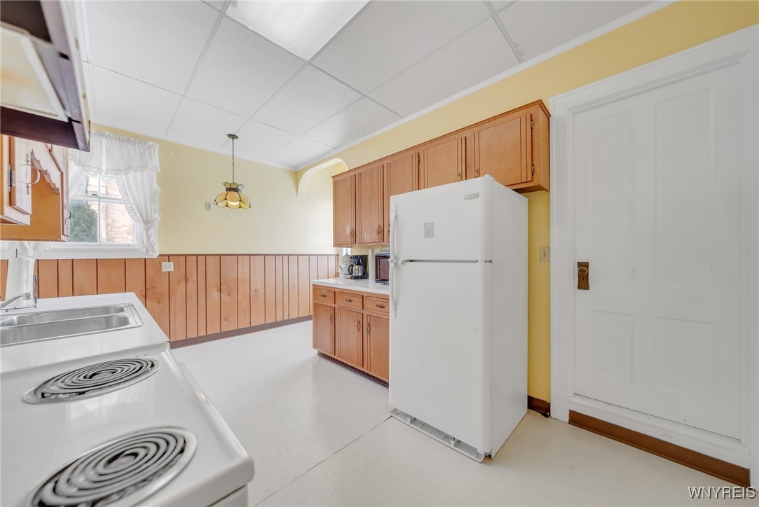 Royalton, New York 14105, United States, 6 Bedrooms Bedrooms, ,3 BathroomsBathrooms,Residential,Active,1662