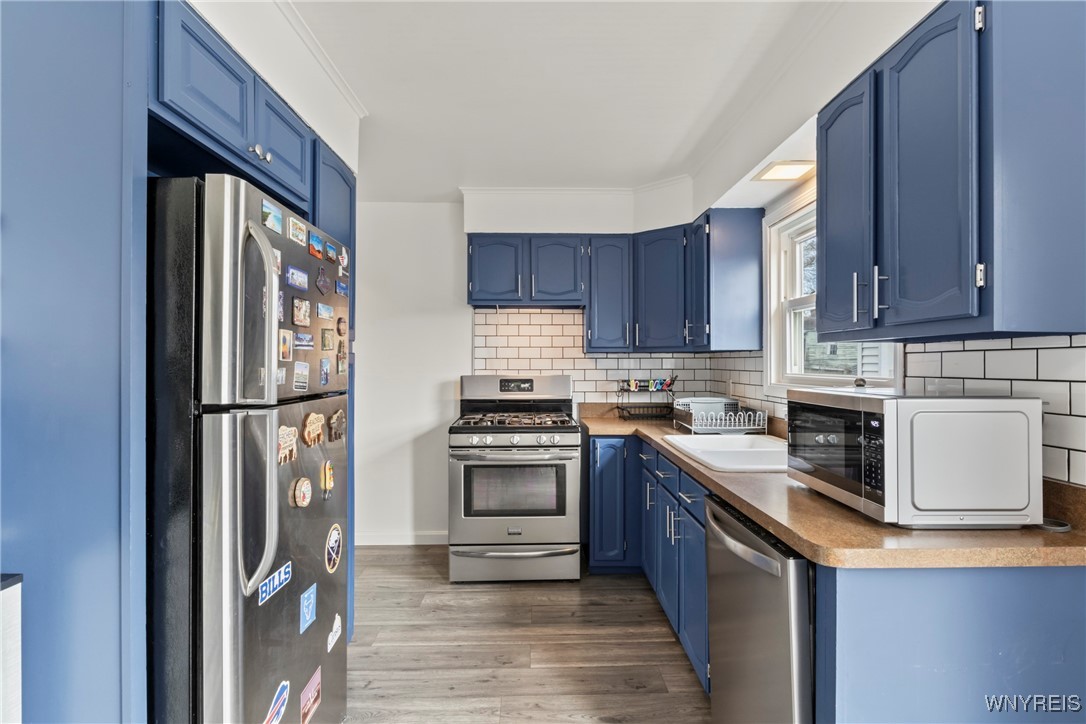 41 Hillside Avenue, Orchard Park, New York image 8