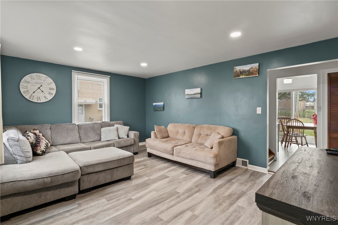 41 Hillside Avenue, Orchard Park, New York image 13