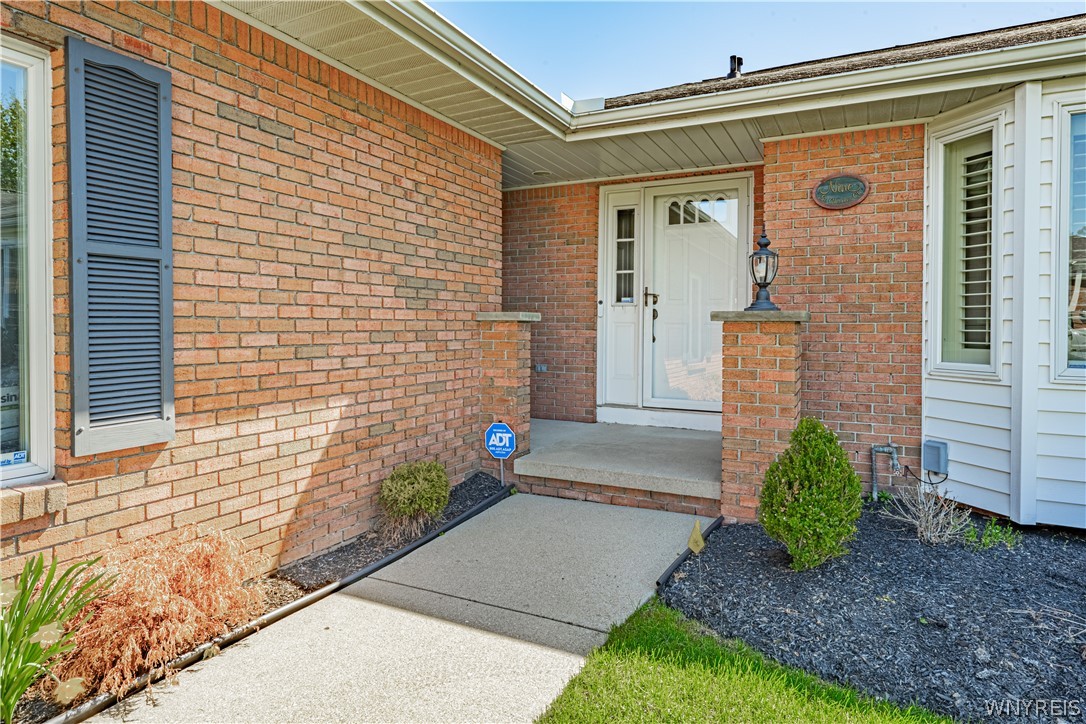 9 Saint Charles Ct