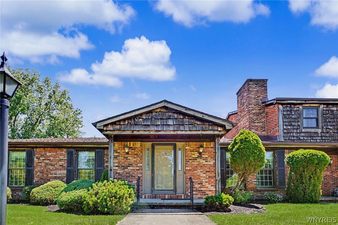 145 Wedgewood Drive