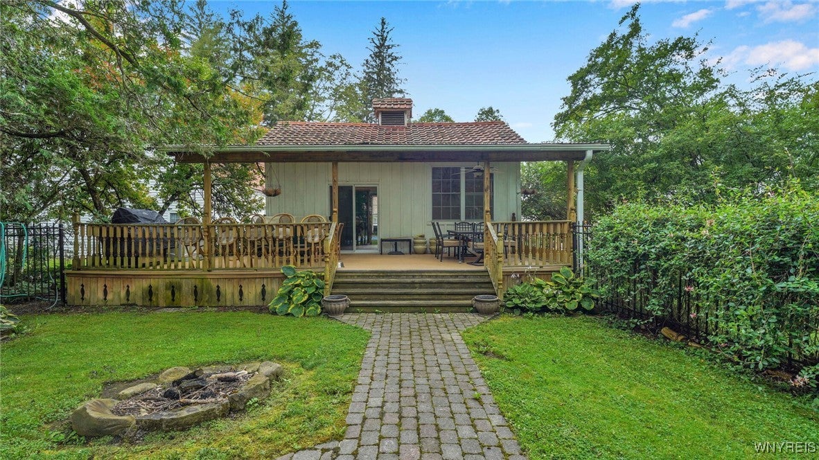 29 Willets Avenue