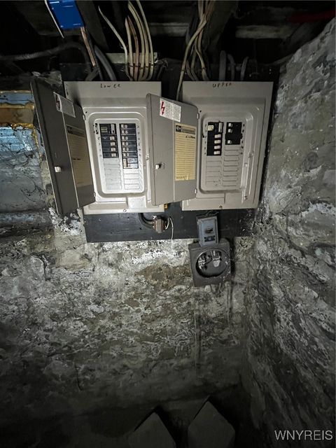 Tiny photo for 229 Benzinger Street, Buffalo, NY 14206 (MLS # B1660927)