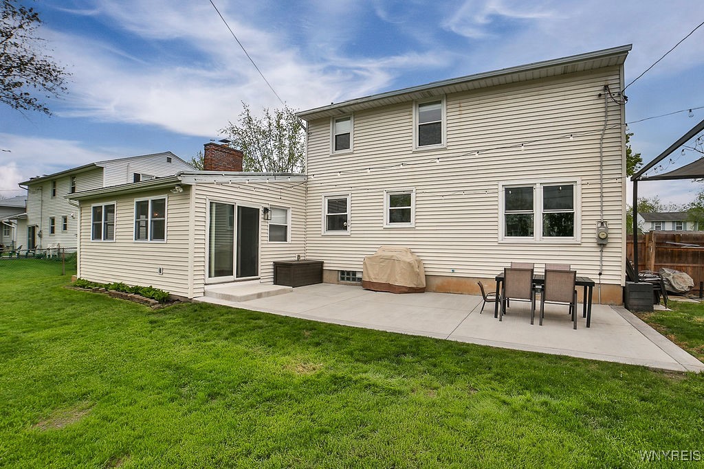 57 Colonial Drive, Grand Island, New York image 2