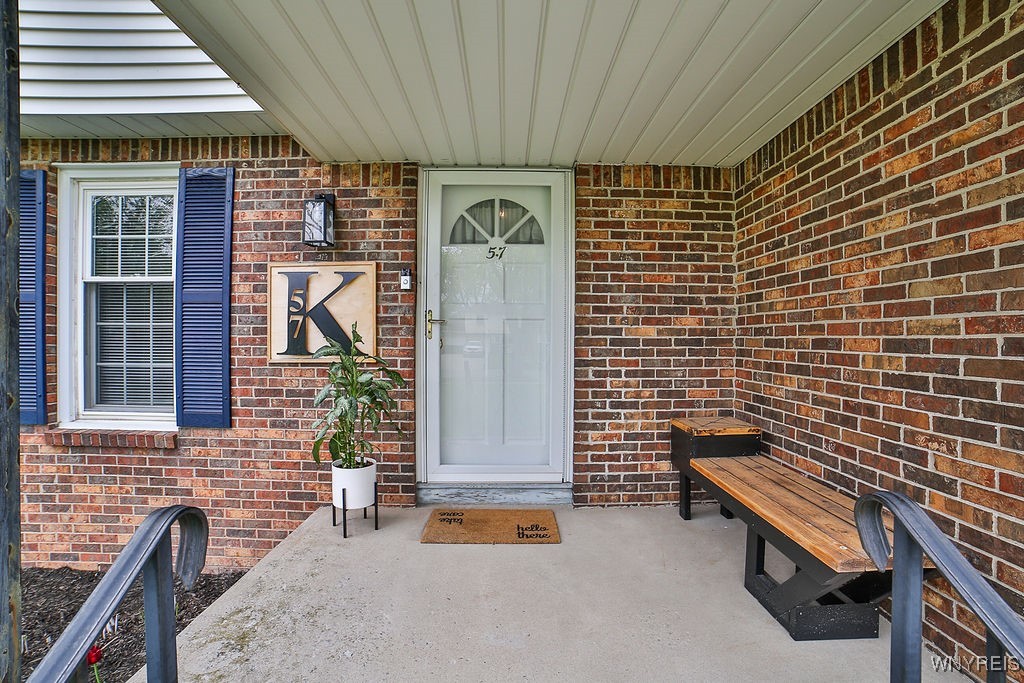57 Colonial Drive, Grand Island, New York image 4