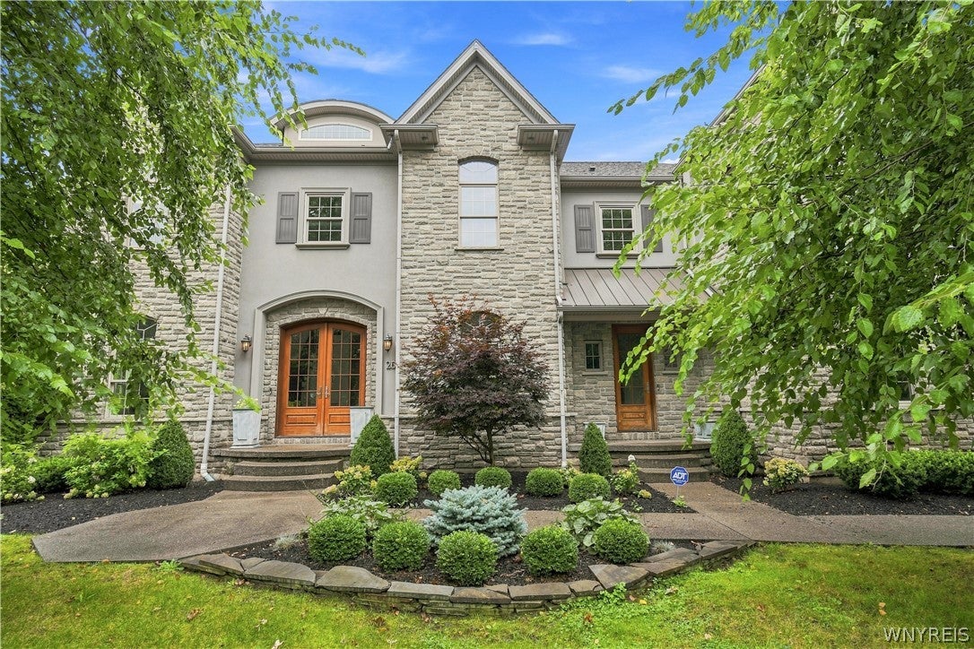 26 Four Winds Way