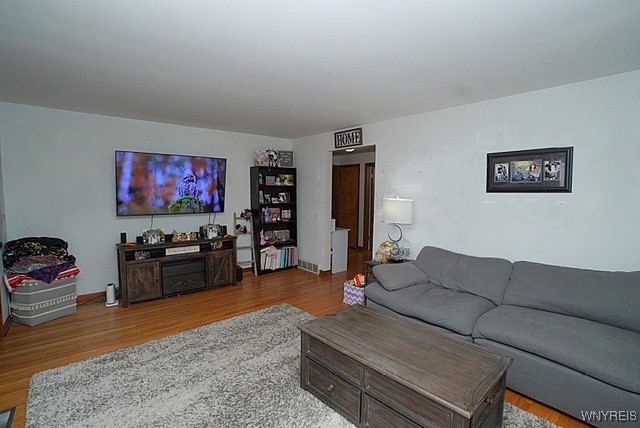 454 70th Street, Niagara Falls, New York image 7