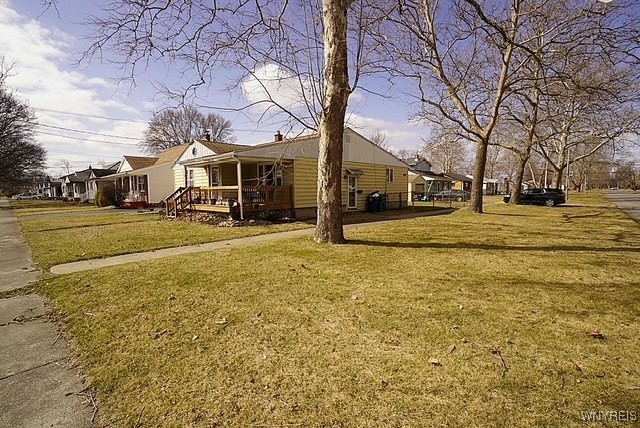 454 70th Street, Niagara Falls, New York image 2