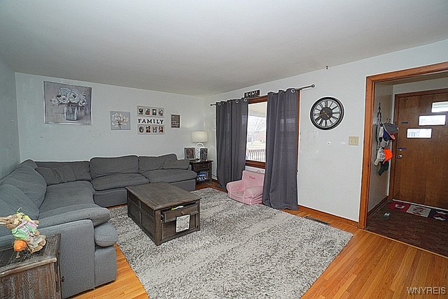 454 70th Street, Niagara Falls, New York image 5