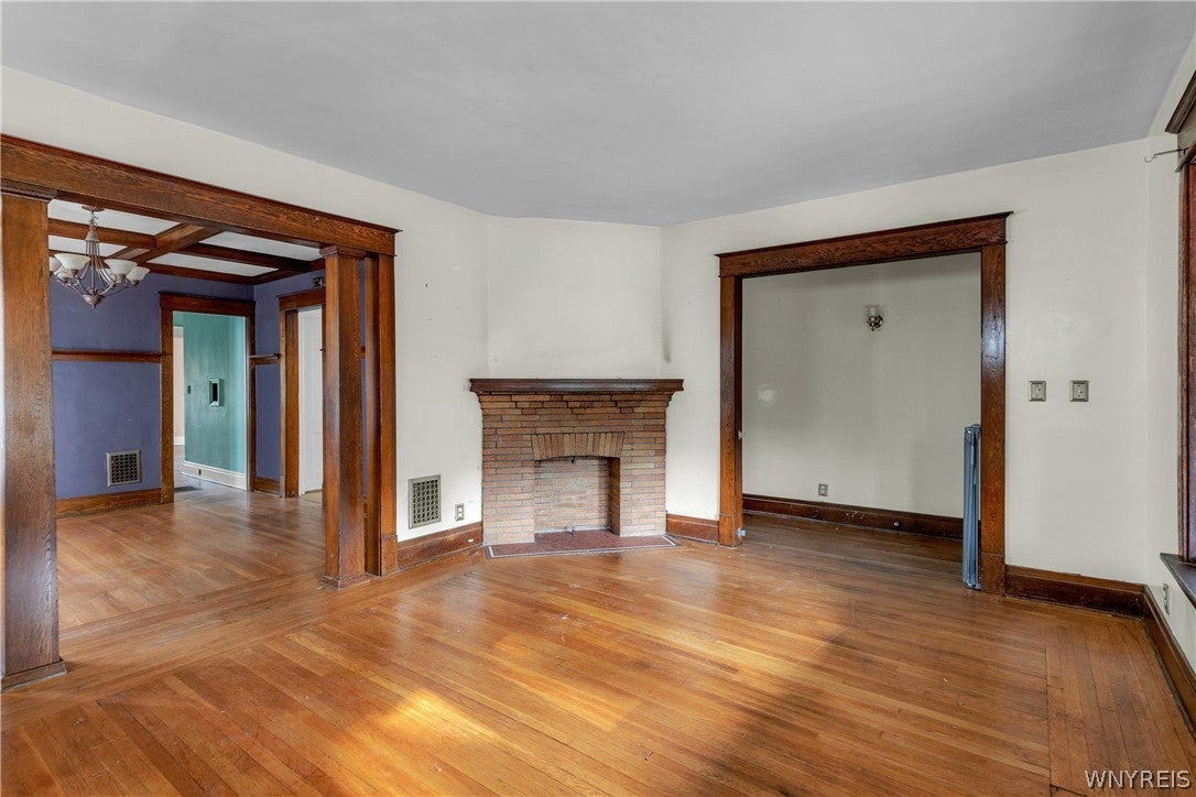 90 Norwalk Avenue