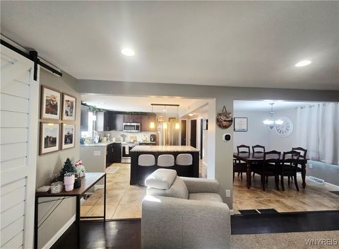 Tiny photo for 79 Autumnwood Drive, Cheektowaga, NY 14227 (MLS # B1655401)