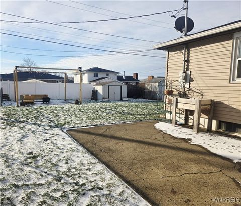 Tiny photo for 79 Autumnwood Drive, Cheektowaga, NY 14227 (MLS # B1655401)