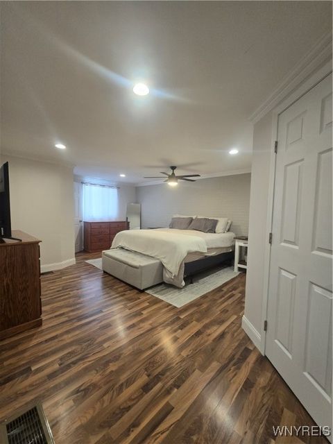 Tiny photo for 79 Autumnwood Drive, Cheektowaga, NY 14227 (MLS # B1655401)