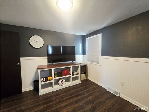 Tiny photo for 79 Autumnwood Drive, Cheektowaga, NY 14227 (MLS # B1655401)