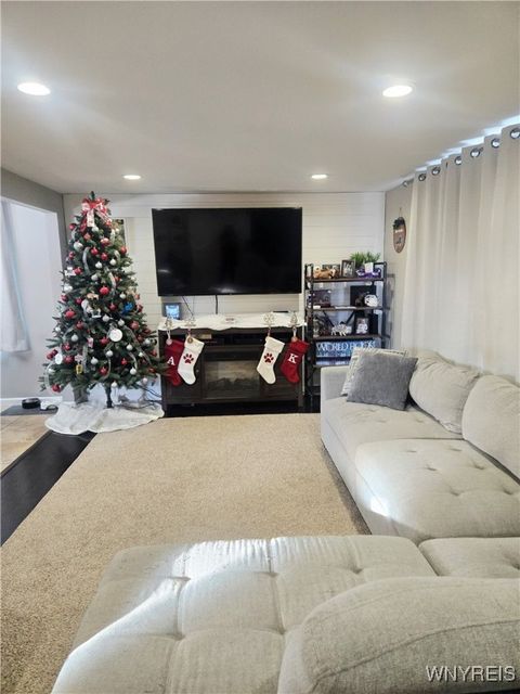 Tiny photo for 79 Autumnwood Drive, Cheektowaga, NY 14227 (MLS # B1655401)