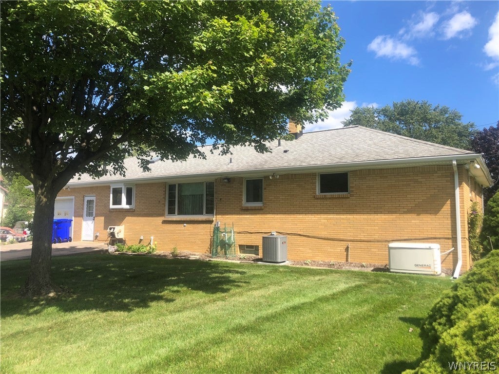 3602 Grafton