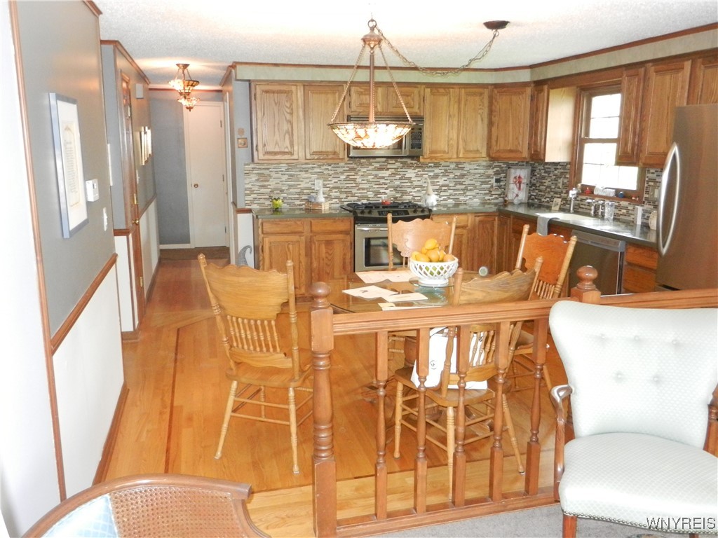 4028 Park Avenue, Hamburg, New York image 6