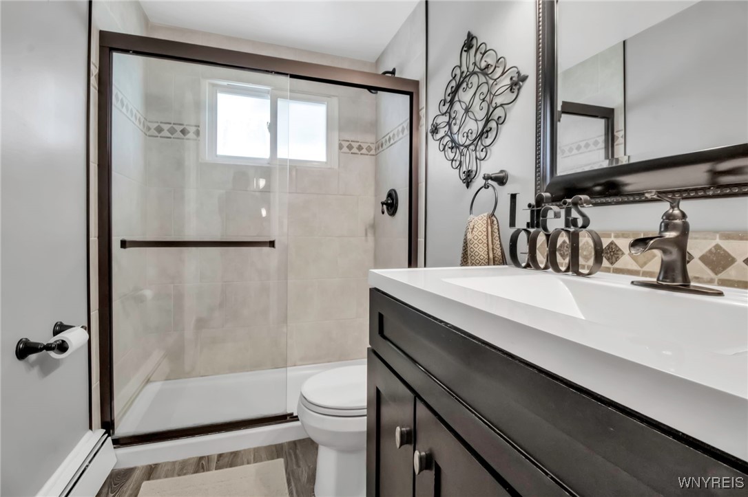 7227 Elmtree Place, Boston, New York image 22