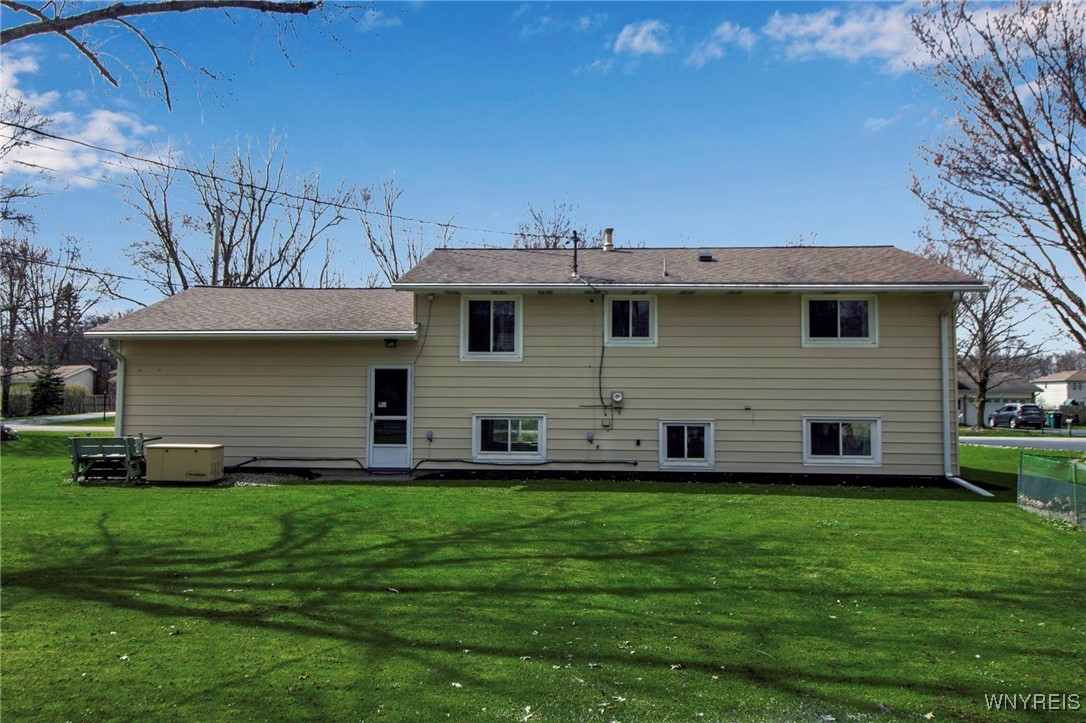 7227 Elmtree Place, Boston, New York image 6