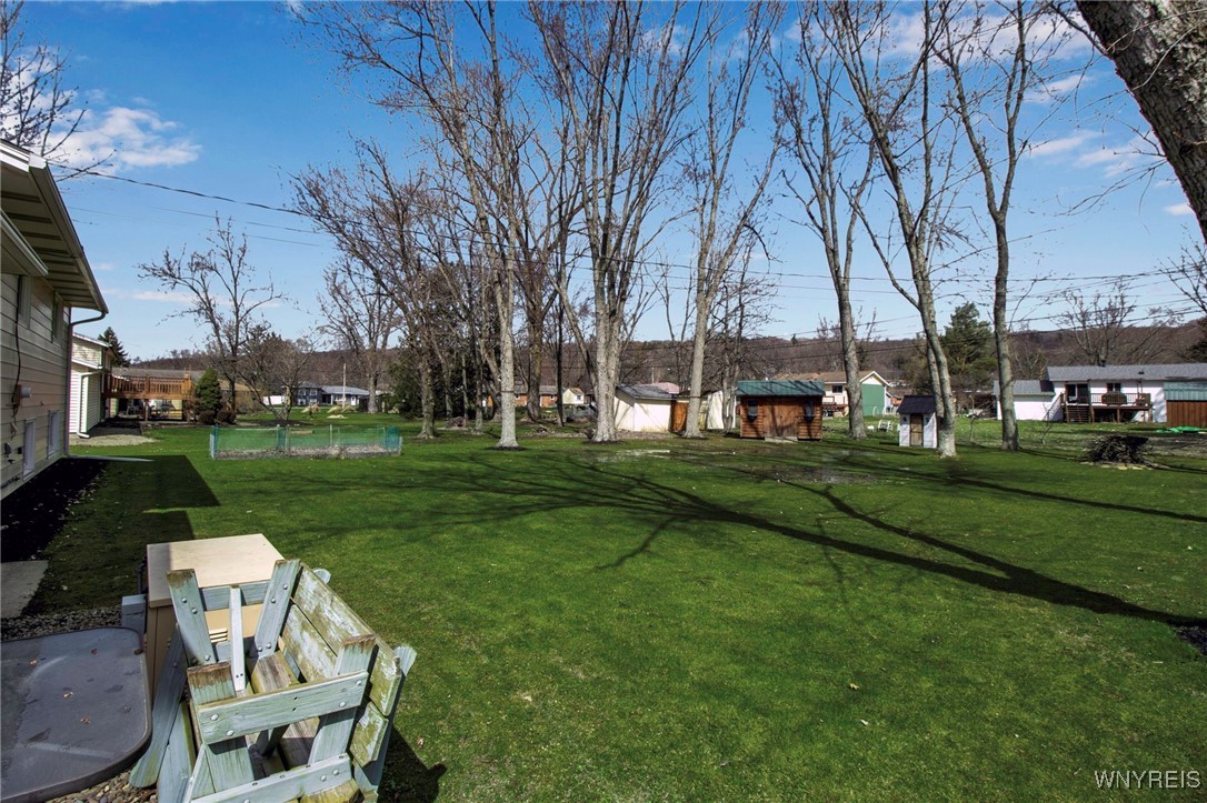 7227 Elmtree Place, Boston, New York image 4