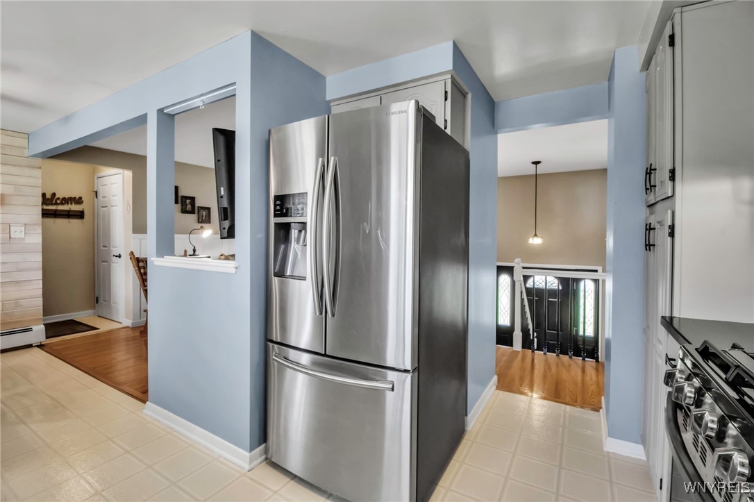 7227 Elmtree Place, Boston, New York image 12