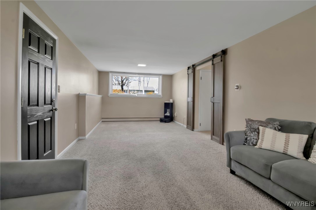 7227 Elmtree Place, Boston, New York image 29