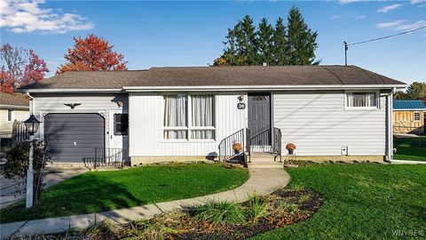 36 Ashley Drive Lancaster NY 14086