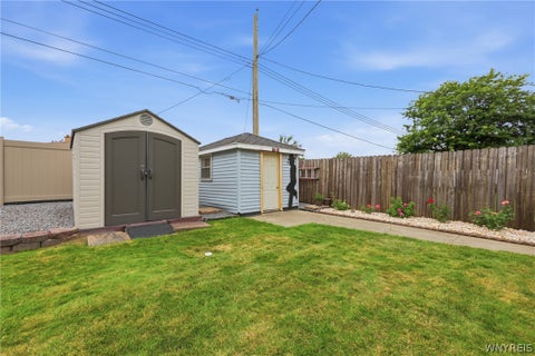 Tiny photo for 29 Rosemead Lane, Cheektowaga, NY 14227 (MLS # B1702426)