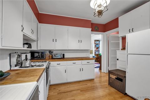 Tiny photo for 704 Auburn Avenue, Buffalo, NY 14222 (MLS # B1658686)