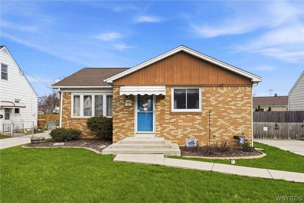 Photo of 85 Cathedral Lane, Cheektowaga, NY 14225 (MLS # B1672749)