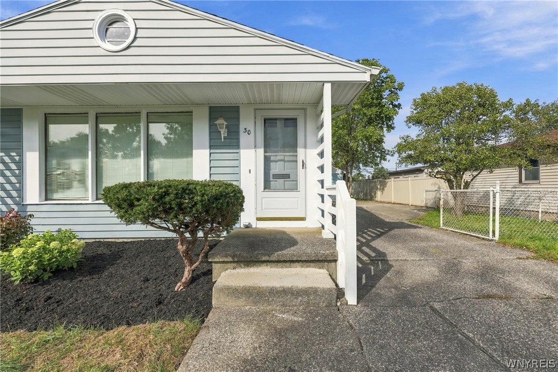 30 Wynnwood Avenue