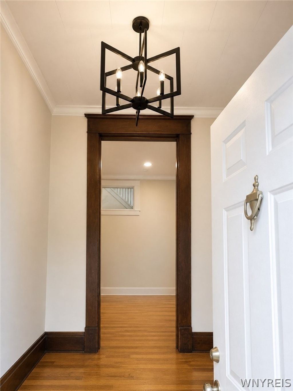 Photo of 51 W Northrup Place, Buffalo, NY 14214 (MLS # B1677537)