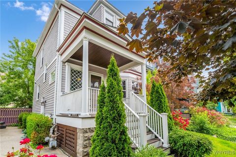 Photo of 532 Bird Avenue, Buffalo, NY 14222 (MLS # B1625729)