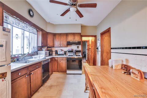 Tiny photo for 422 Marilla Street, Buffalo, NY 14220 (MLS # B1709000)