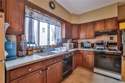 Tiny photo for 422 Marilla Street, Buffalo, NY 14220 (MLS # B1709000)
