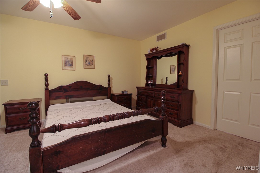 Chili, New York 14514, United States, 2 Bedrooms Bedrooms, ,2 BathroomsBathrooms,Residential,Active,221717