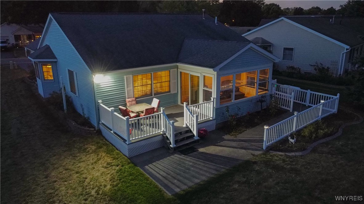 Chili, New York 14514, United States, 2 Bedrooms Bedrooms, ,2 BathroomsBathrooms,Residential,Active,221717