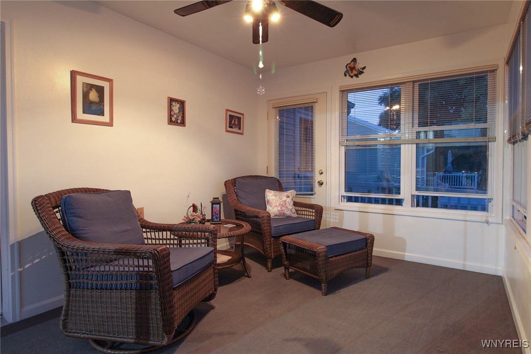 Chili, New York 14514, United States, 2 Bedrooms Bedrooms, ,2 BathroomsBathrooms,Residential,Active,221717