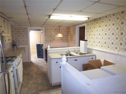 Tiny photo for 8 Lawrence Avenue, Pembroke, NY 14036 (MLS # B1655371)