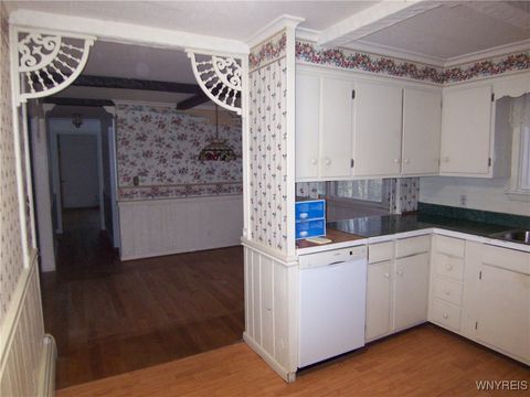 Tiny photo for 8 Lawrence Avenue, Pembroke, NY 14036 (MLS # B1655371)